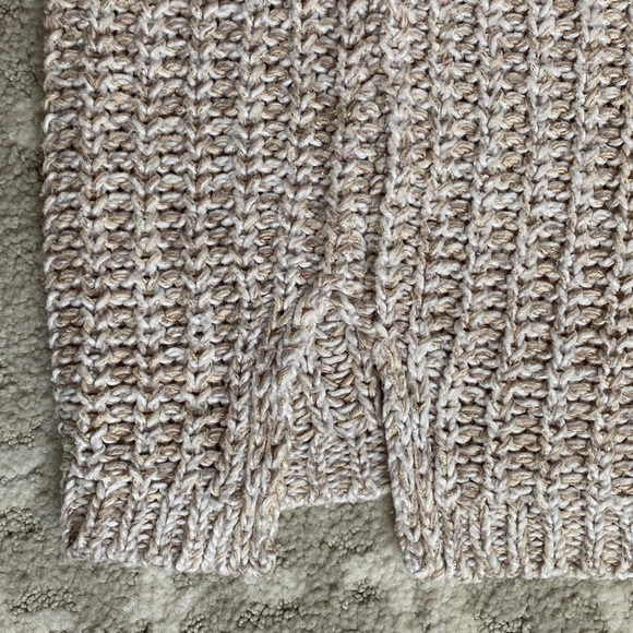 •American Eagle• Knit V-Neck Chunky Sweater - Picture 9 of 12